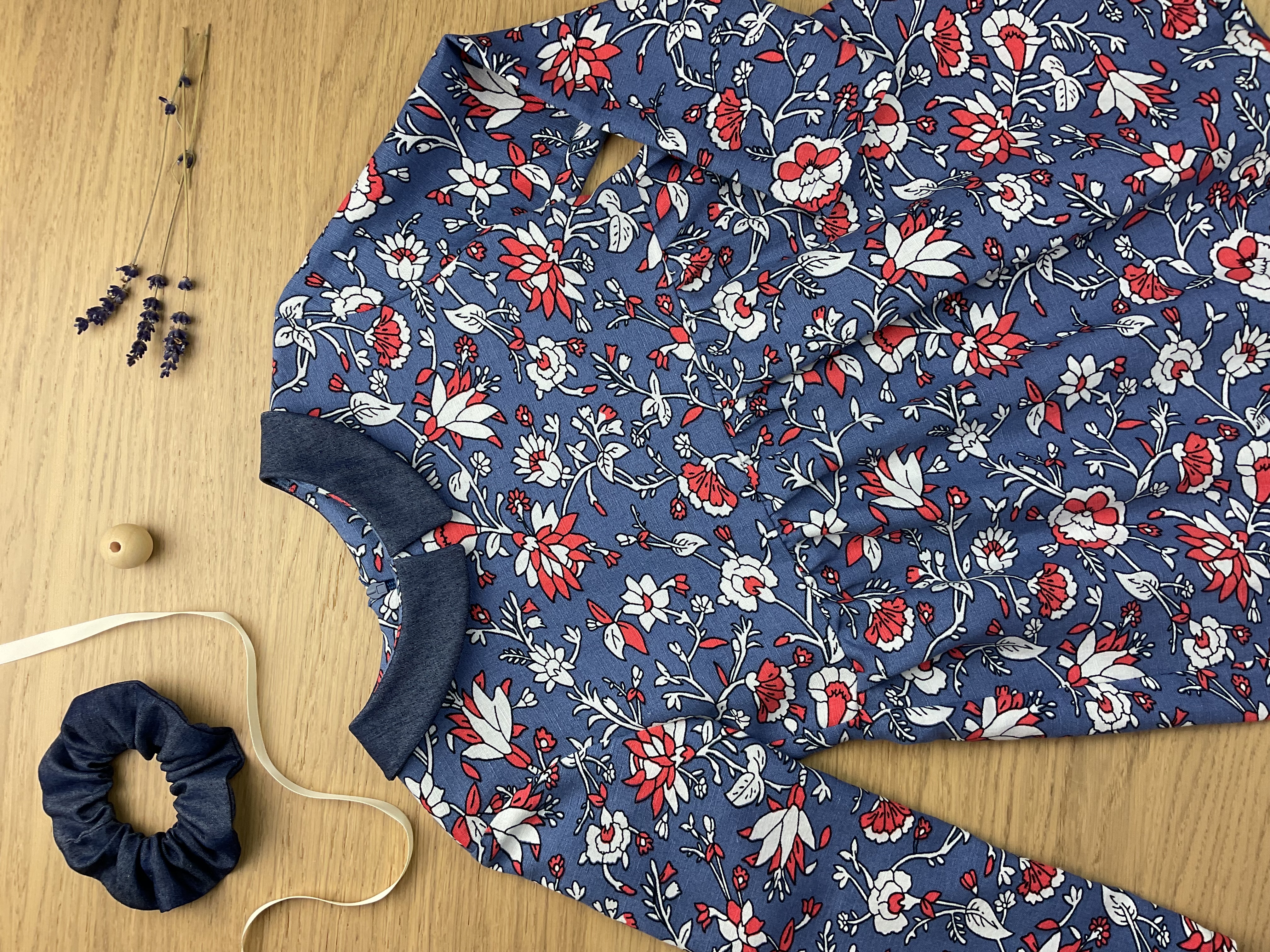 Robe enfant Elena et chouchou assortis cousus main, idée de projet couture zéro déchet