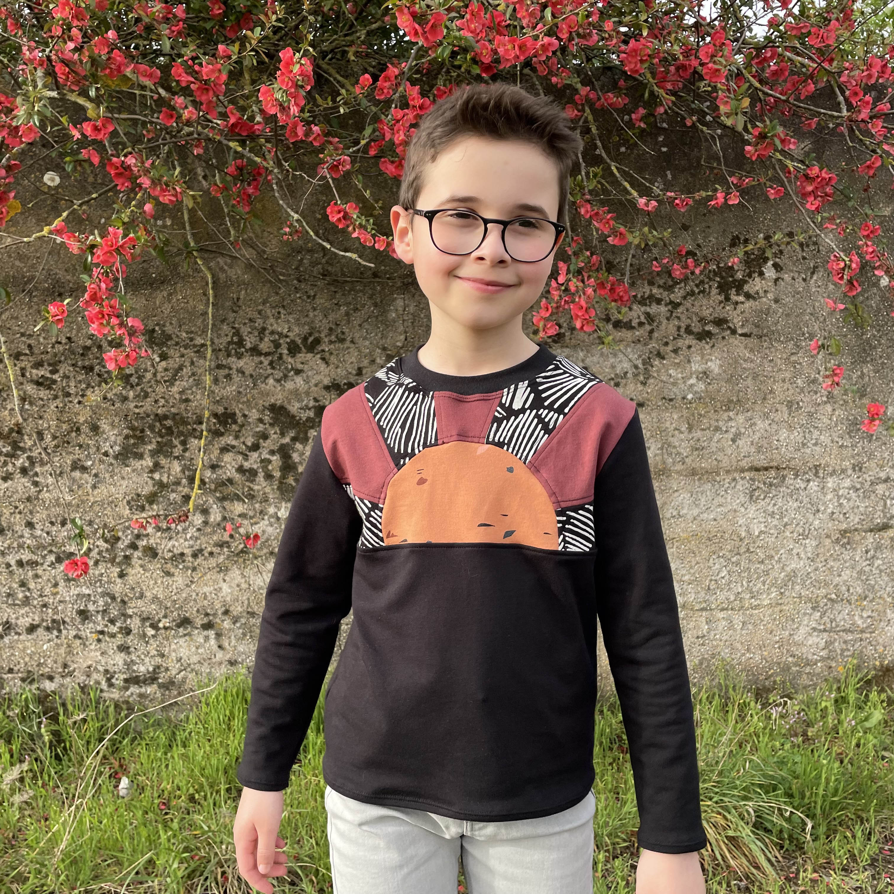T-shirt Luminous patron couture enfant, version manches longues, face