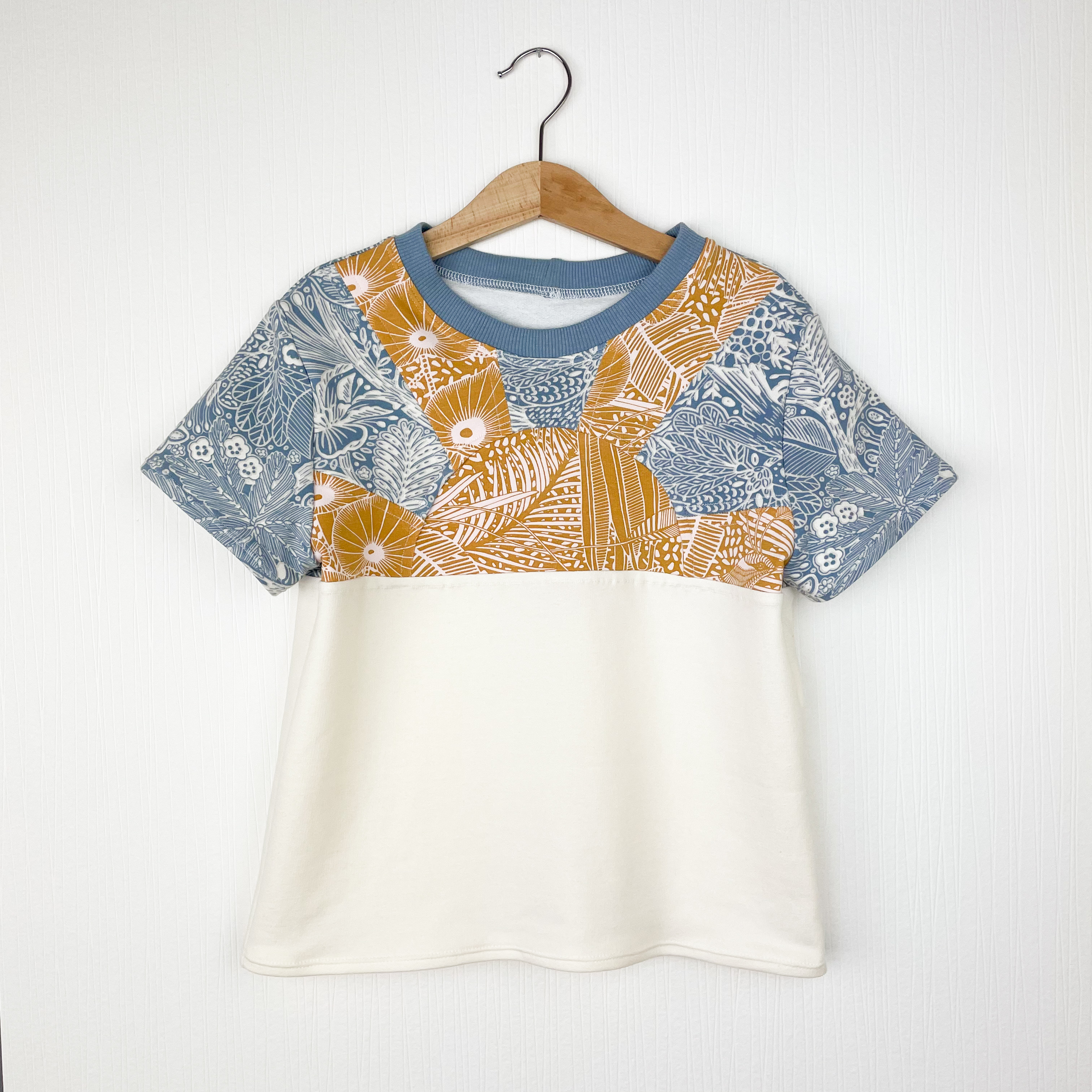 T-shirt Luminous version découpe soleil cousu en french terry, manches courtes